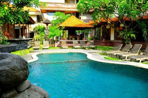 Hostal Si Doi Kuta