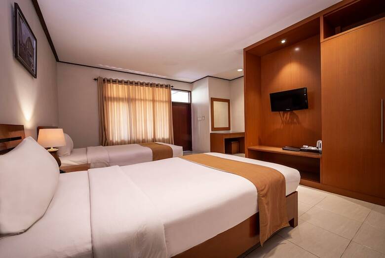 Hotel Yulia Beach Inn Kuta