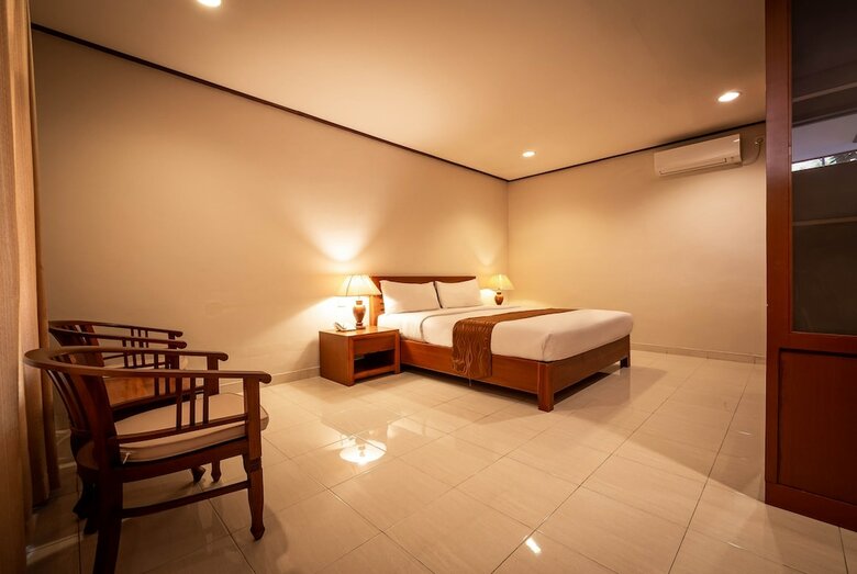 Hotel Yulia Beach Inn Kuta