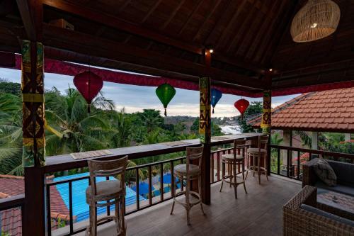 Breeze Villa