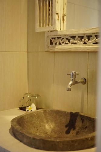 Hostal Coconut Village Guest House