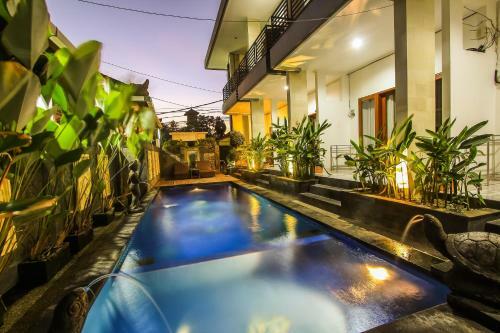 Hostal The Gaduh Guest House