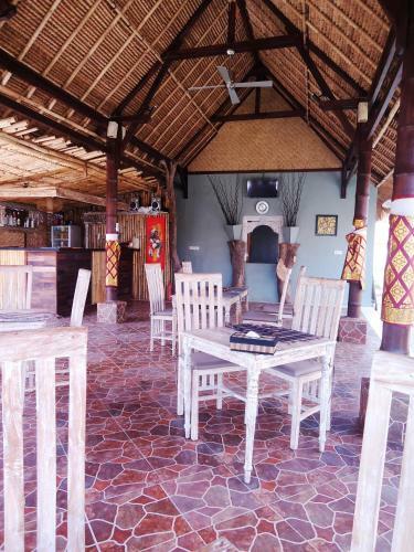 Harta Lembongan Villas