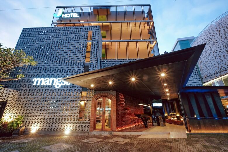 Grandmas Kuta Hotel