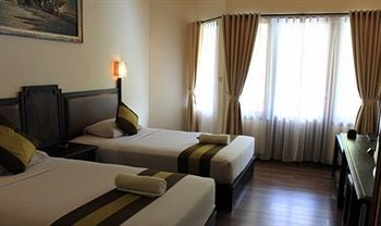 Hotel The Flora Kuta Bali