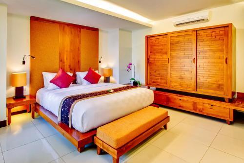 Hotel Rama Beach Resort And Villas