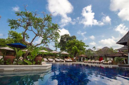 Hotel Rama Beach Resort And Villas