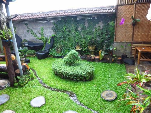 Hostal Enny's Guest House