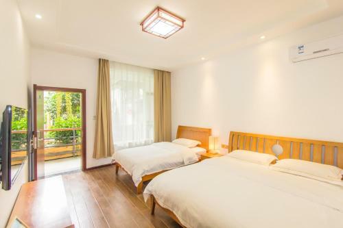 Posada Jue Se Garden Theme Inn