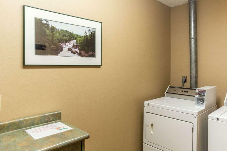 Hotel Comfort Inn West