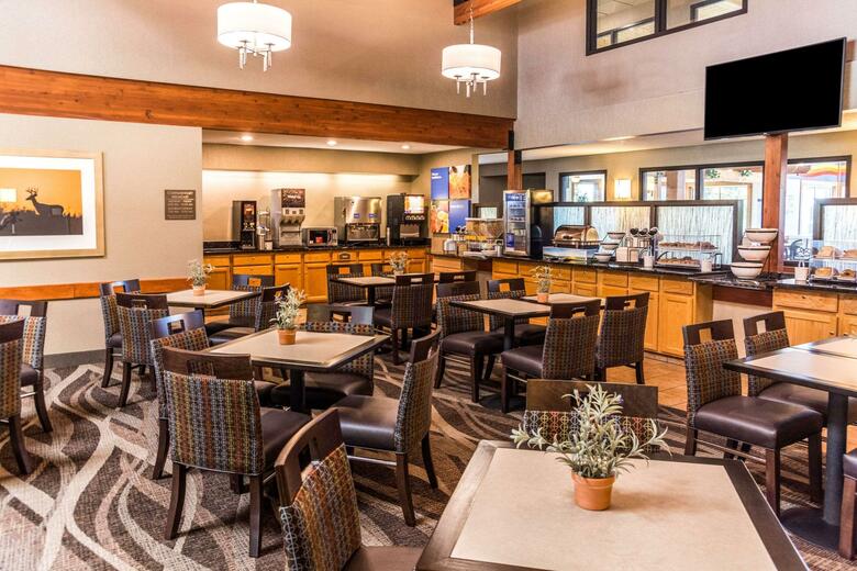 Hotel Comfort Inn West
