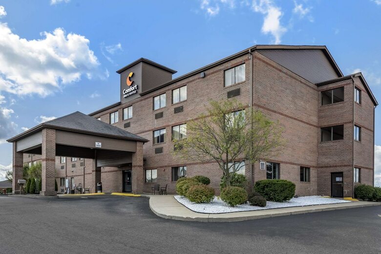 Hotel Comfort Inn & Suites (streetsboro)