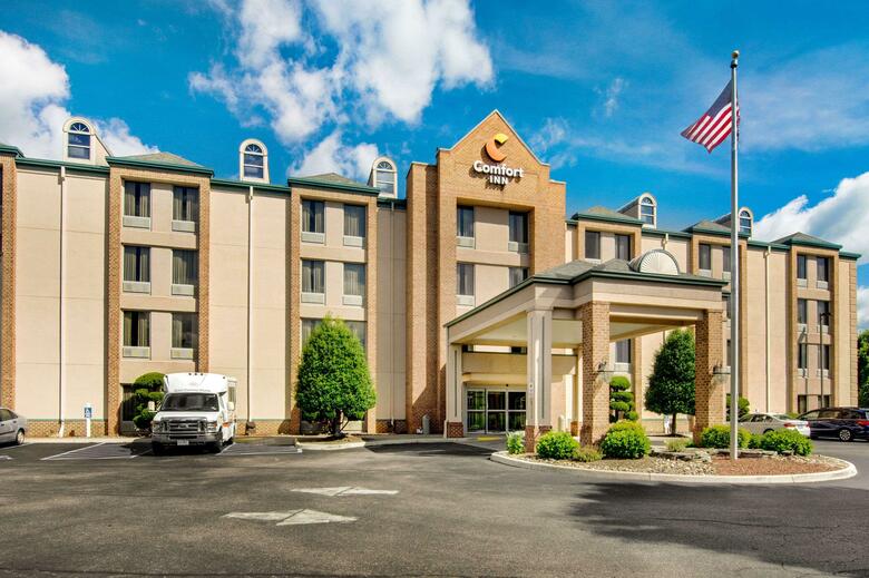 Hotel Comfort Inn Airport