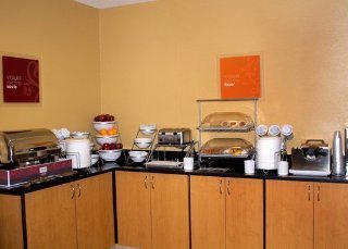 Hotel Comfort Suites (hilliard)