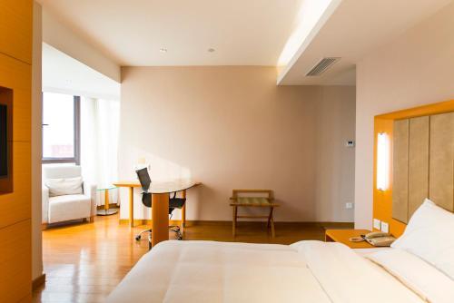 Ji Hotel Dalian Qingniwa Bridge