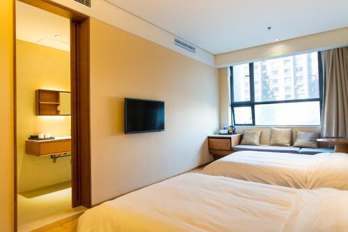Ji Hotel Dalian Qingniwa Bridge