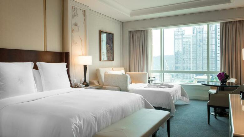 Four Seasons Hotel Macao, Cotai Strip