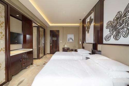Sheraton Changde Wuling Hotel