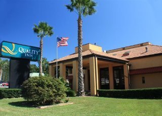Hotel Comfort Inn University