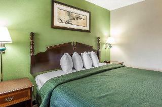 Hotel Quality Inn & Suites
