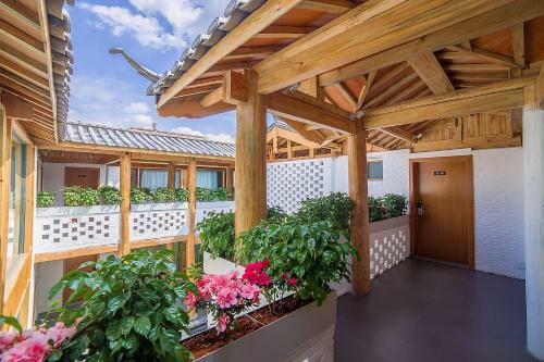 Hotel Lijiang Myhome Inn