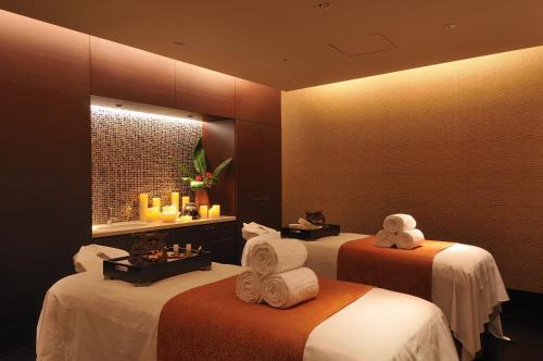 Hotel Loisir Spa Tower Naha