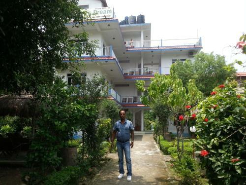Hotel Shiva's Dream