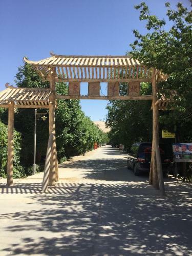 Dunhuang Han And Tang Dynasties Station Hostel