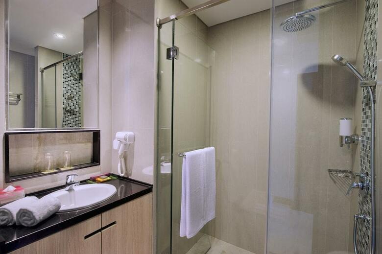 Hotel Ibis Styles Surabaya Jemursari