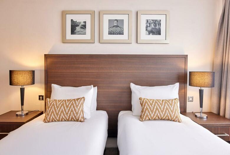 Hotel Thistle Trafalgar - Leicester Square