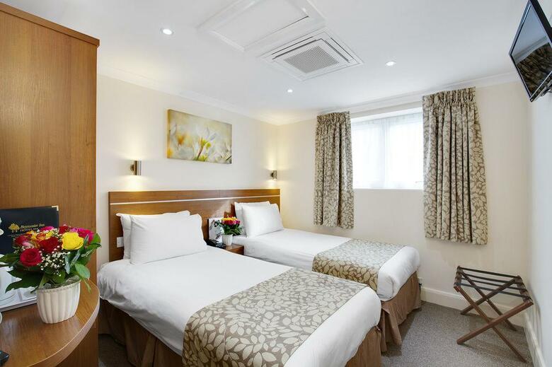 Hotel Bayswater Inn