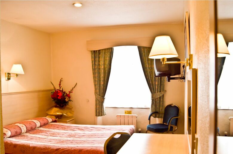 Hotel Bayswater Inn