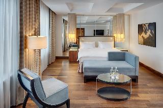 Radisson Blu Alcron Hotel