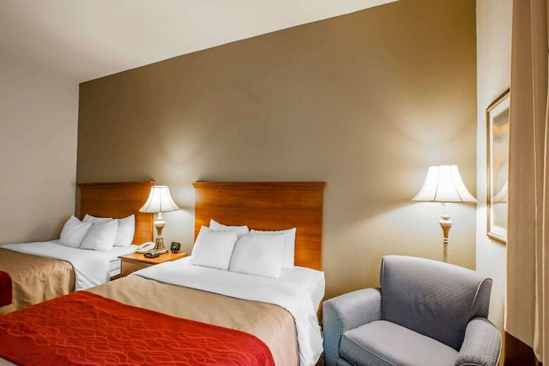 Hotel Comfort Inn & Suites