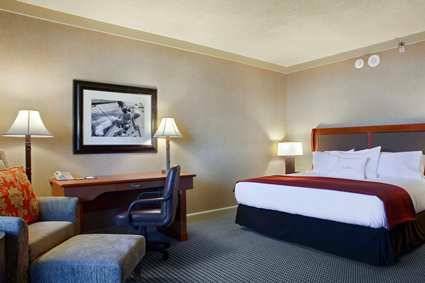 Hotel Doubletree By Hilton Miami Airport