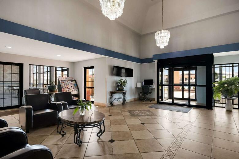 Hotel Comfort Inn North