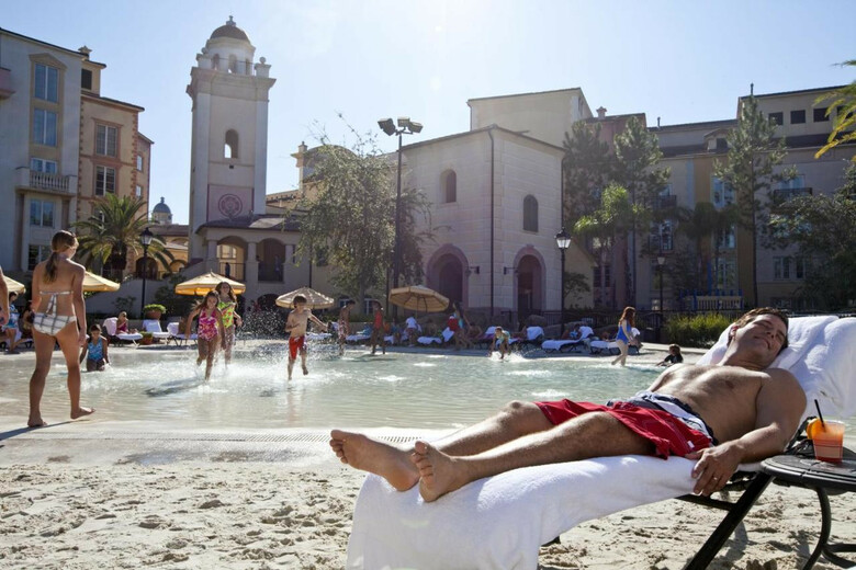 Hotel Loews Portofino Bay