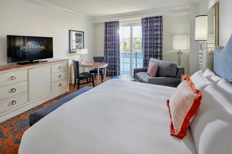 Hotel Loews Portofino Bay