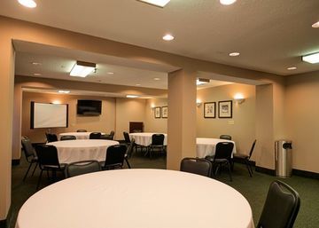 Hotel Quality Inn & Suites