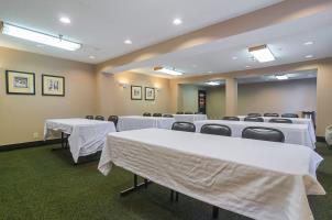 Hotel Quality Inn & Suites