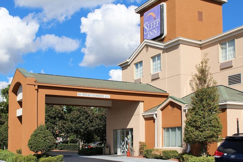 Hotel Sleep Inn (garner)