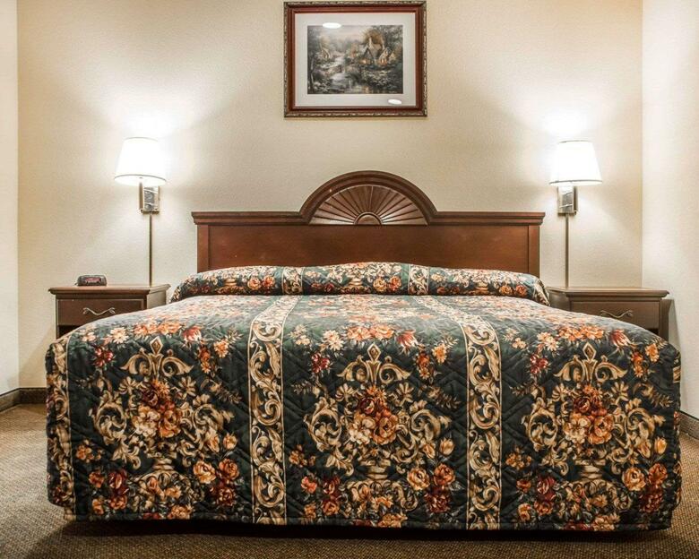 Hotel Econo Lodge Airport