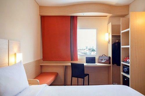 Hotel Ibis Makassar City Center