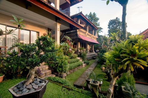 Bed & Breakfast Ben Bungalow