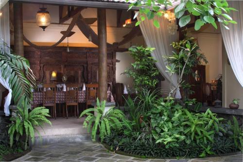 Rumah Mertua Boutique Hotel & Restaurant