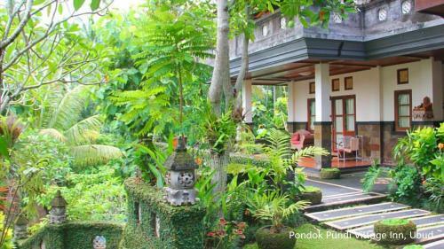 Hostal Pondok Pundi Village