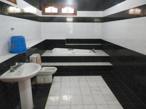 Rumah Utama Guest House