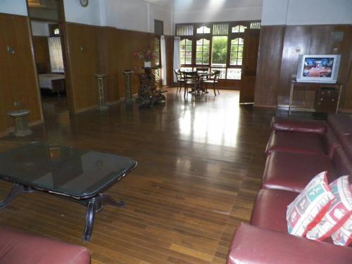 Rumah Utama Guest House