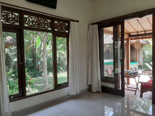 Ubud Rice Field Villa