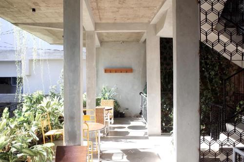 Hostal Pawon Cokelat Guesthouse